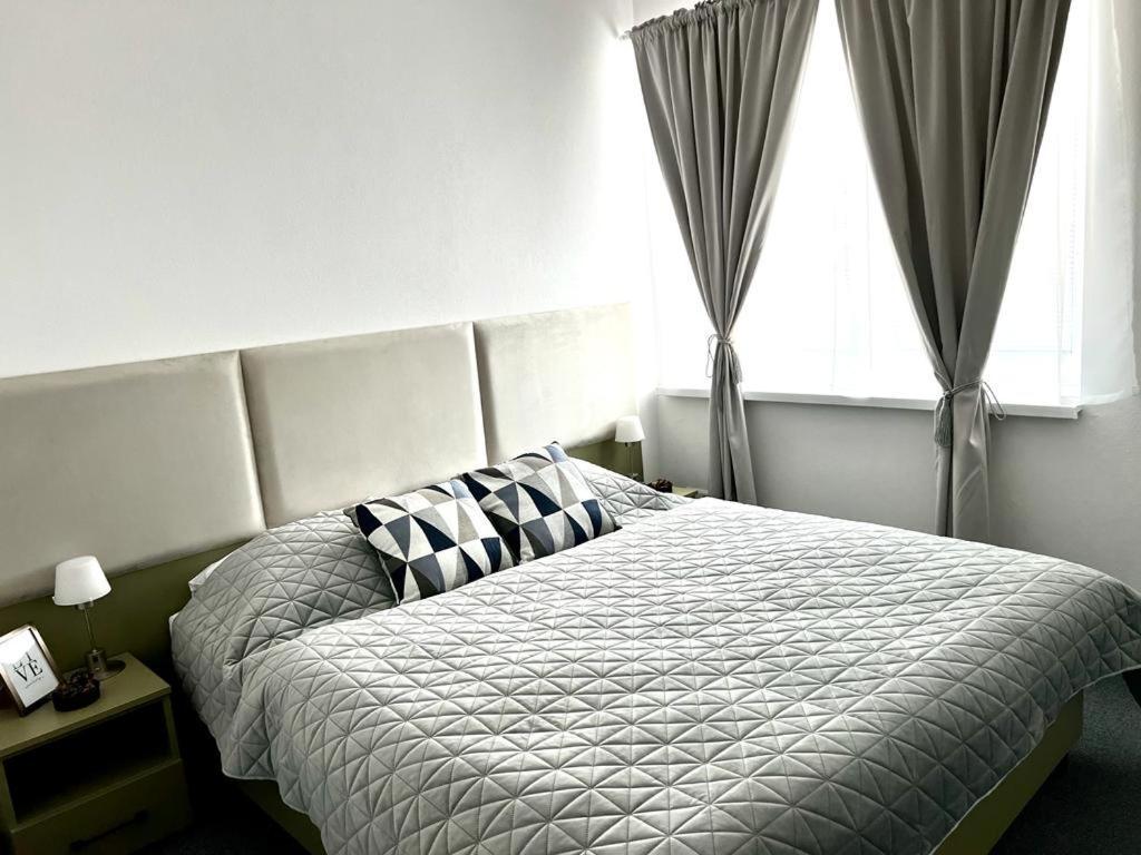 Urban Green Apartment Liptovský Mikuláš Esterno foto